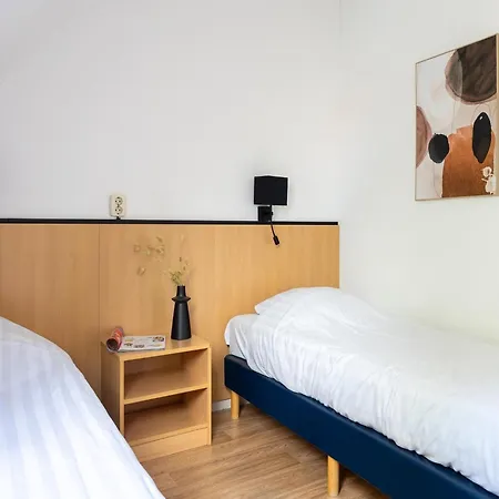 In With South-facing Garden *