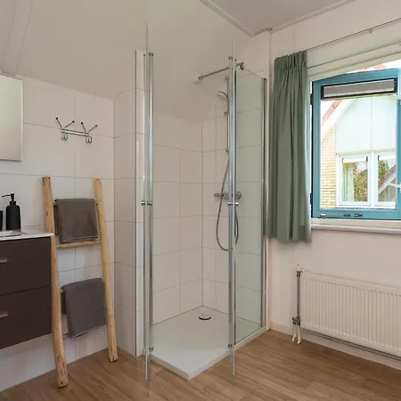 In With South-facing Garden * Andijk