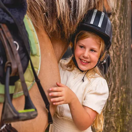 Villa In With South-facing Garden